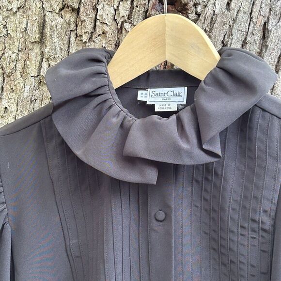 Vintage Saint Clair Paris Blouse Size 6 Black Button Front Ruffle Collar Top - Picture 4 of 8